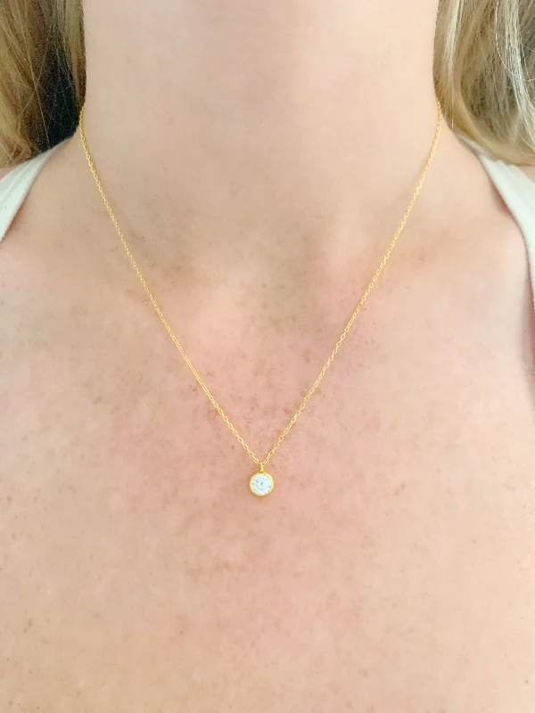 Single Glint Necklace