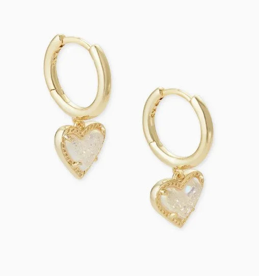 Kendra Scott Ari Heart Huggies