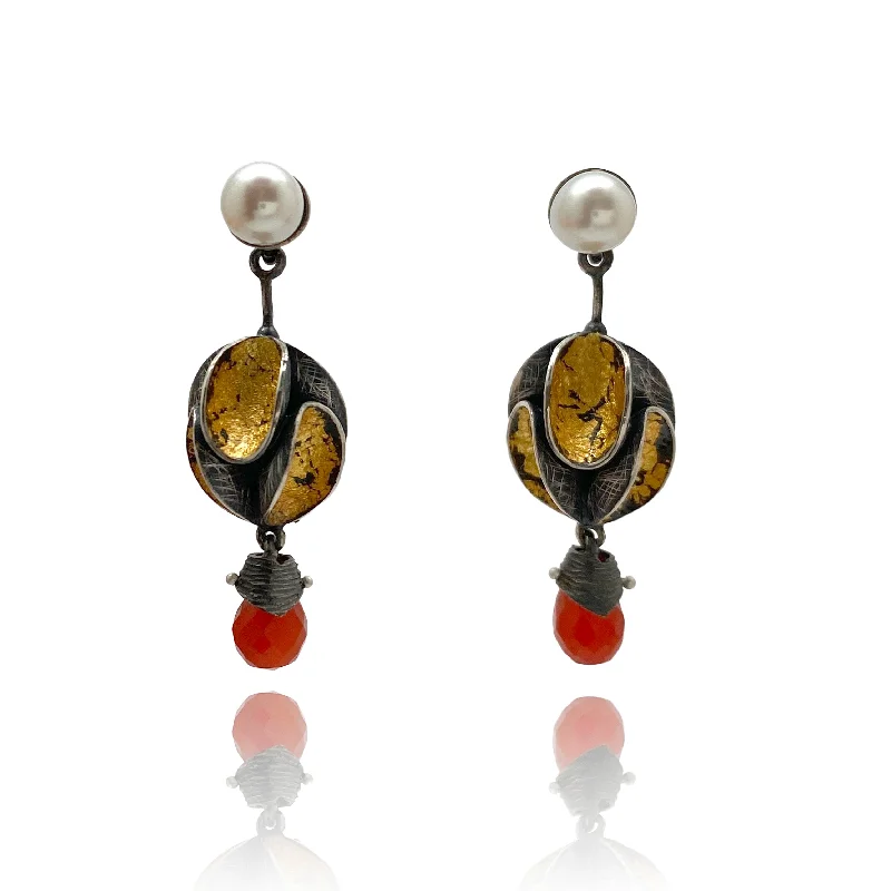 Pearl and Carnelian Gold Dangle Earrings