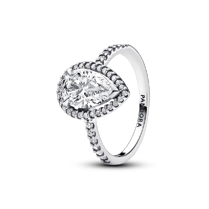 Sparkling Pear Halo Ring