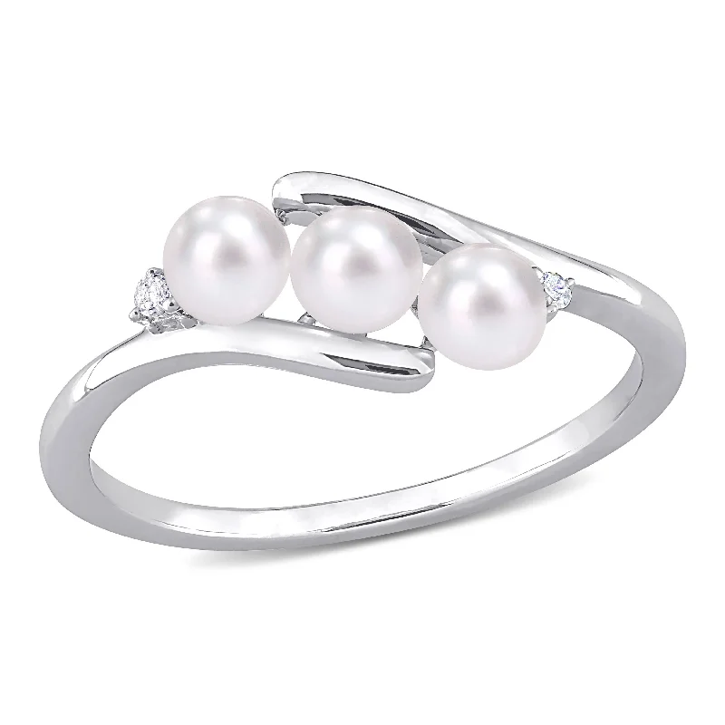 Miadora Sterling Silver Freshwater Cultured Pearl and Diamond Accent 3-Stone Bypass Ring (3.5-4mm)