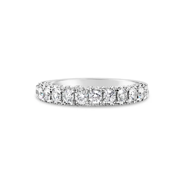 Single Row Diamond Four Prong-Set Diamond Wedding Band